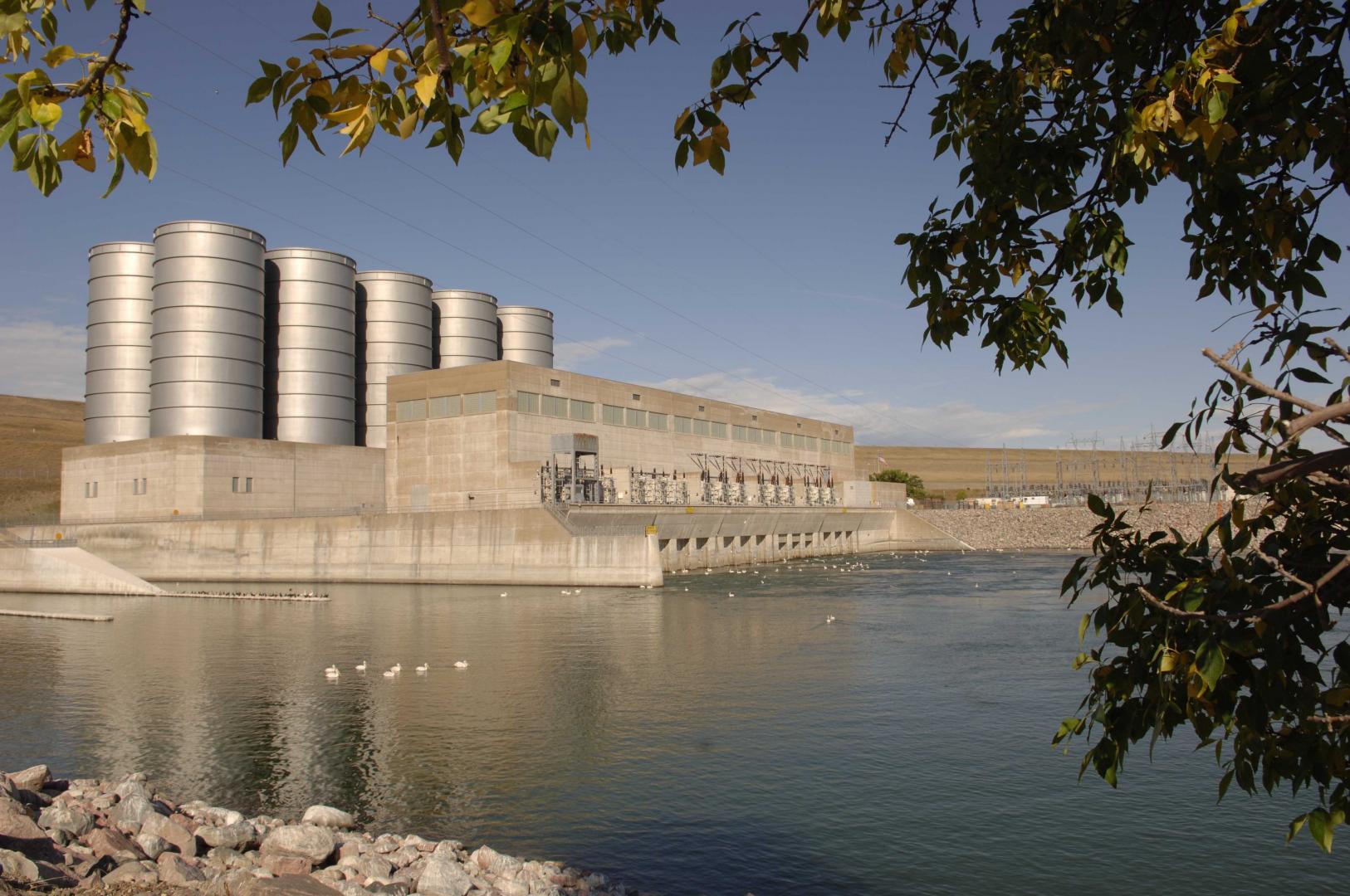 Hydro - Garrison Dam